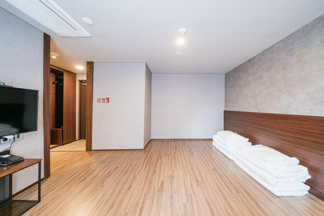 Hotel With