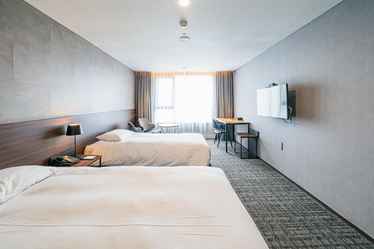 With Hotel Jeju